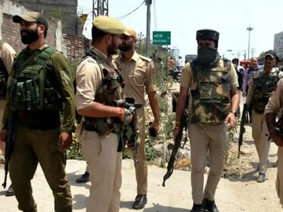 J&K Police busts 'white-collar terror module': Doctor detained day after wedding, 6 others arrested in Kashmir crackdown