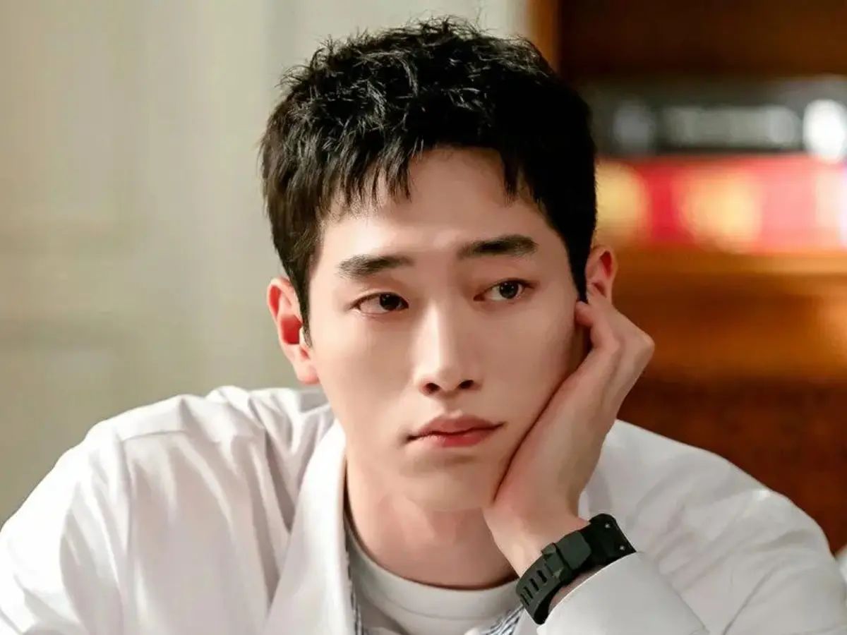 Undercover High School