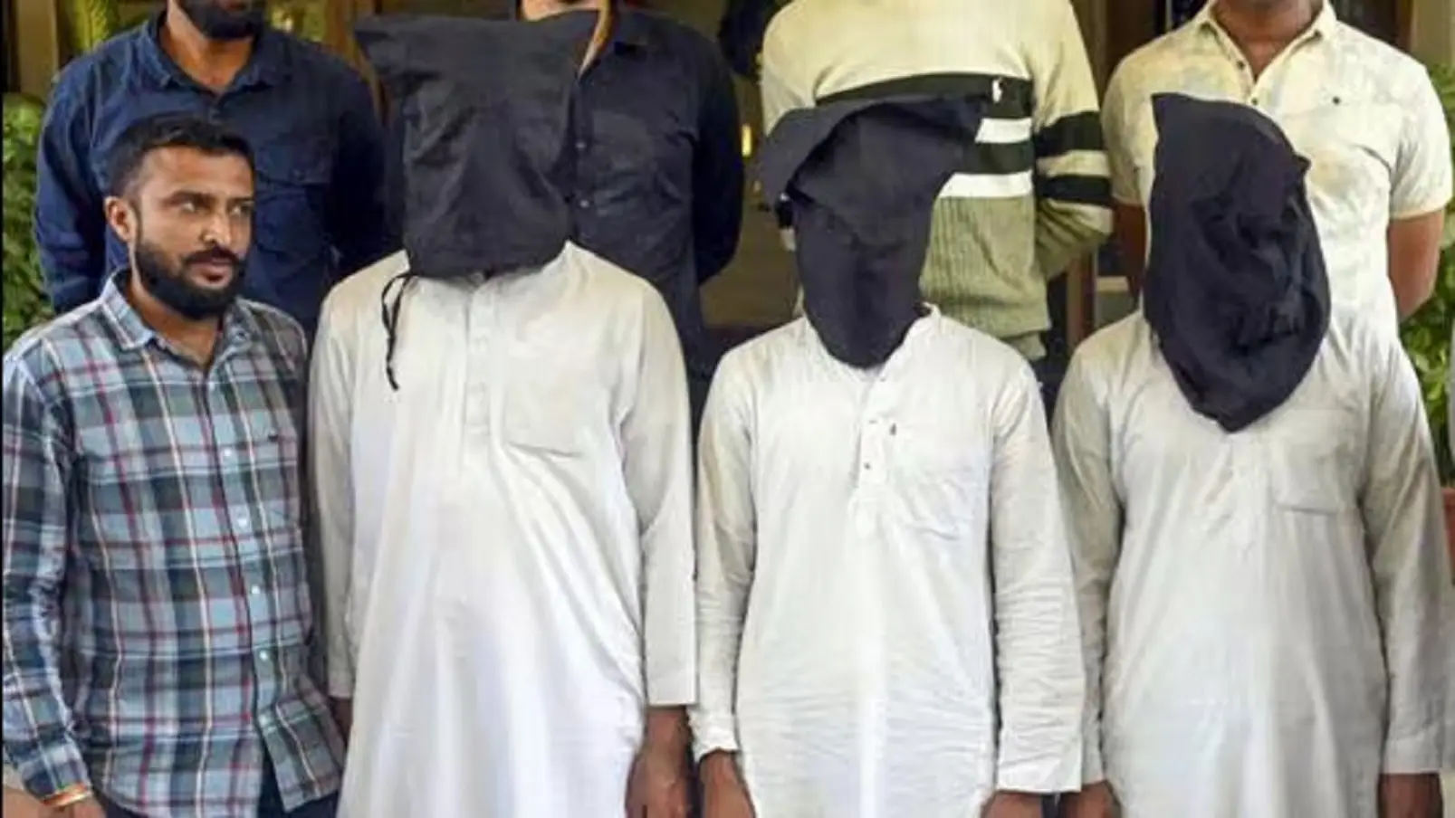 Gujarat ATS: All three terrorists planning terror attacks were in constant touch with handlers in Pakistan