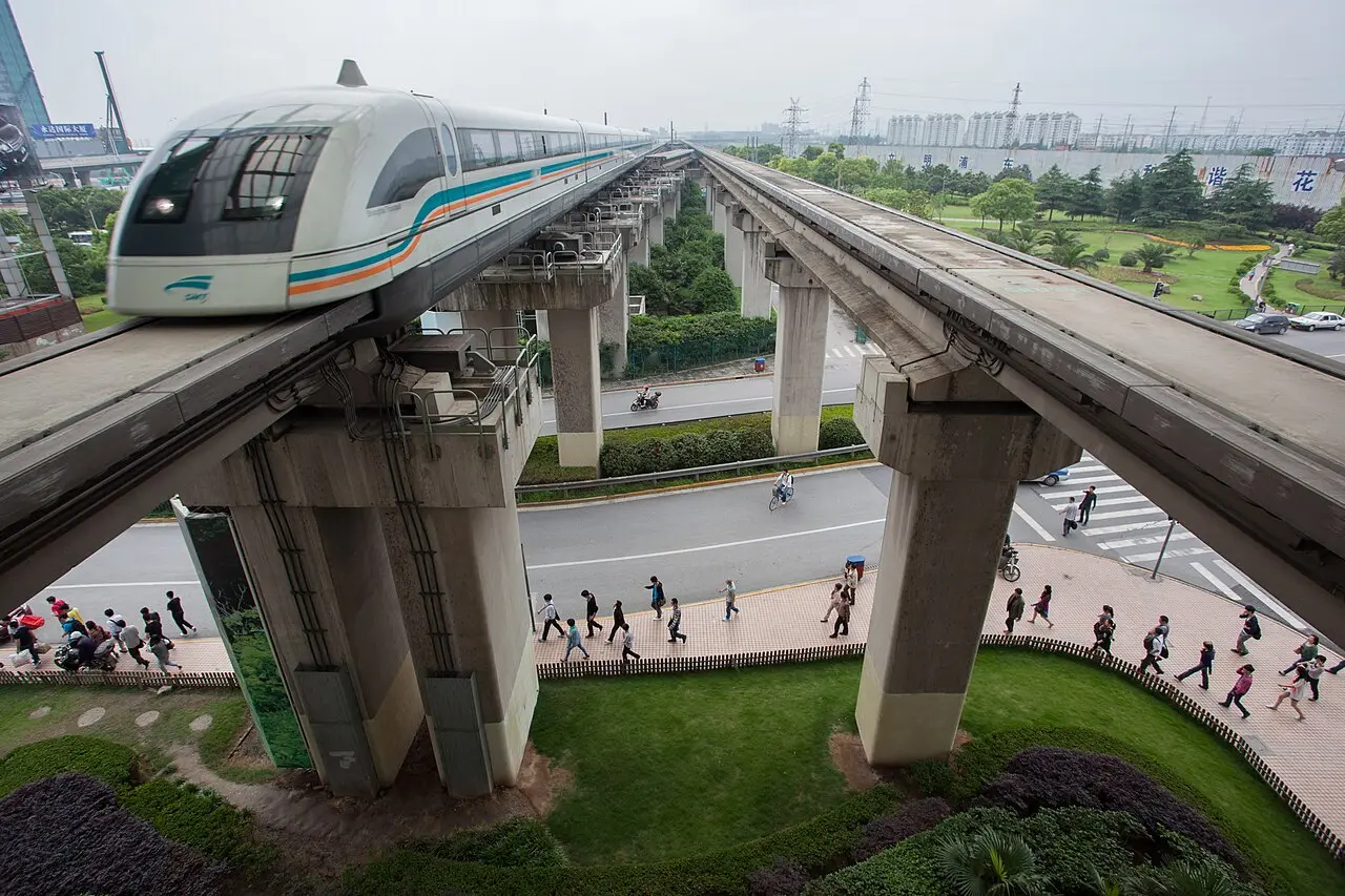 CRC Maglev, China - 400+ km/h Speeds
