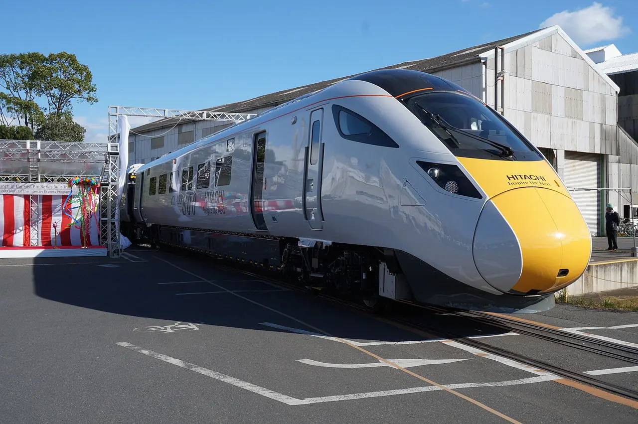 Hitachi Class 800, UK - Hybrid Tech for Efficiency