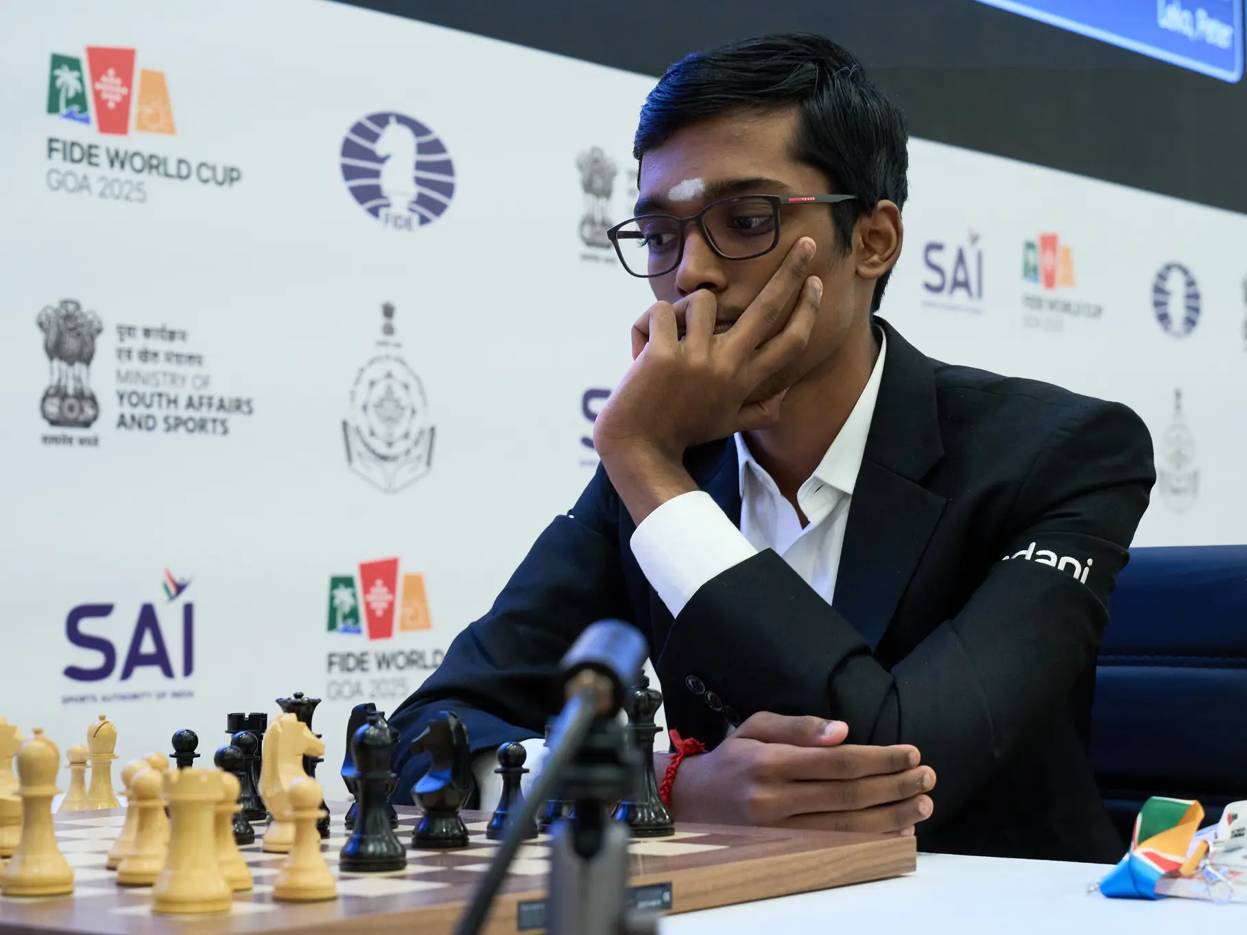 FIDE World Cup 2025: Arjun, Harikrishna advance to pre-quarters; R Praggnanandhaa crashes out FIDE World Cup 2025: Arjun, Harikrishna advance to pre-quarters; R Praggnanandhaa crashes out