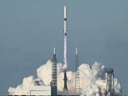 Blue Origin nails New Glenn launch, sends NASA’s Mars mission on its way