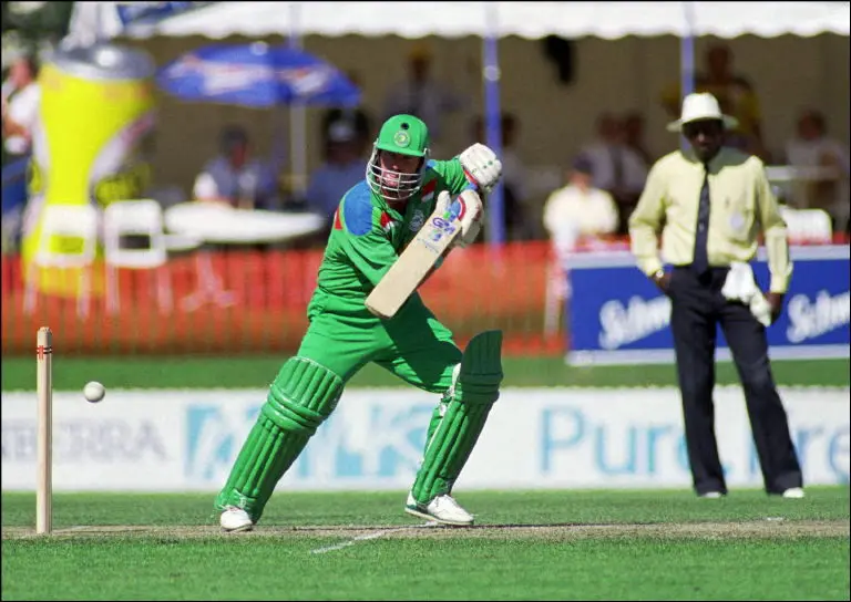 Peter Kirsten - 28 innings