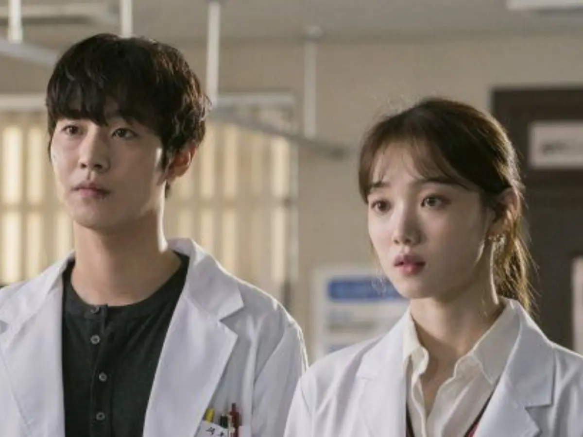Dr. Romantic 2