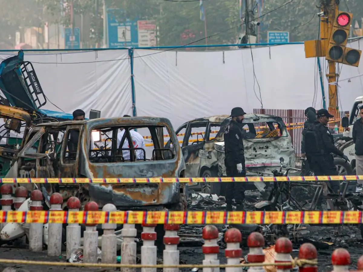 NIA makes breakthrough in Red Fort blast with arrest of suicide bomber’s aide NIA makes breakthrough in Red Fort blast with arrest of suicide bomber’s aide