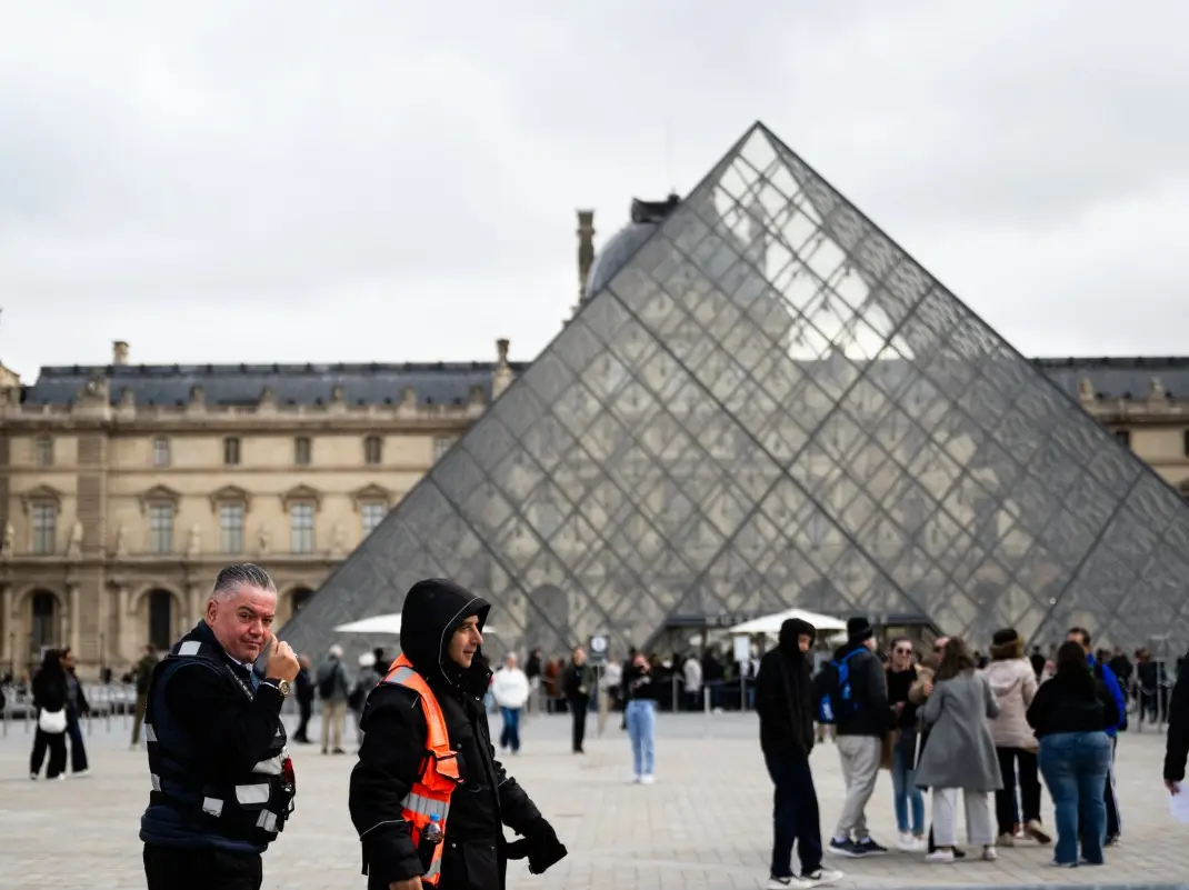 Another robbery in France after Louvre heist, $1.2 million jewellery stolen from Roubaix Another robbery in France after Louvre heist, $1.2 million jewellery stolen from Roubaix