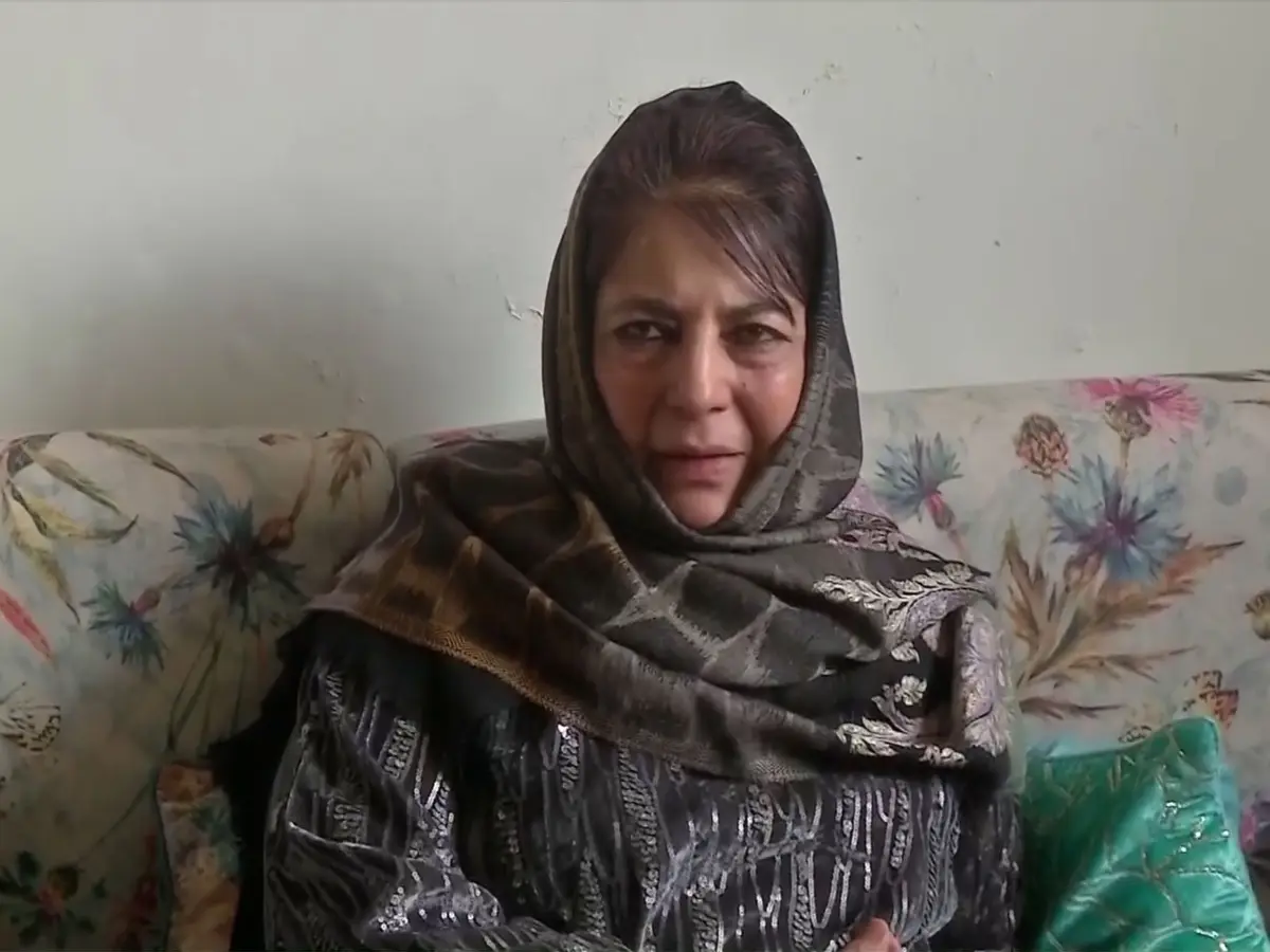 'Troubles of Kashmir...' Mehbooba Mufti's shocking comments on Red Fort blast stirs row, draws firm rebukes