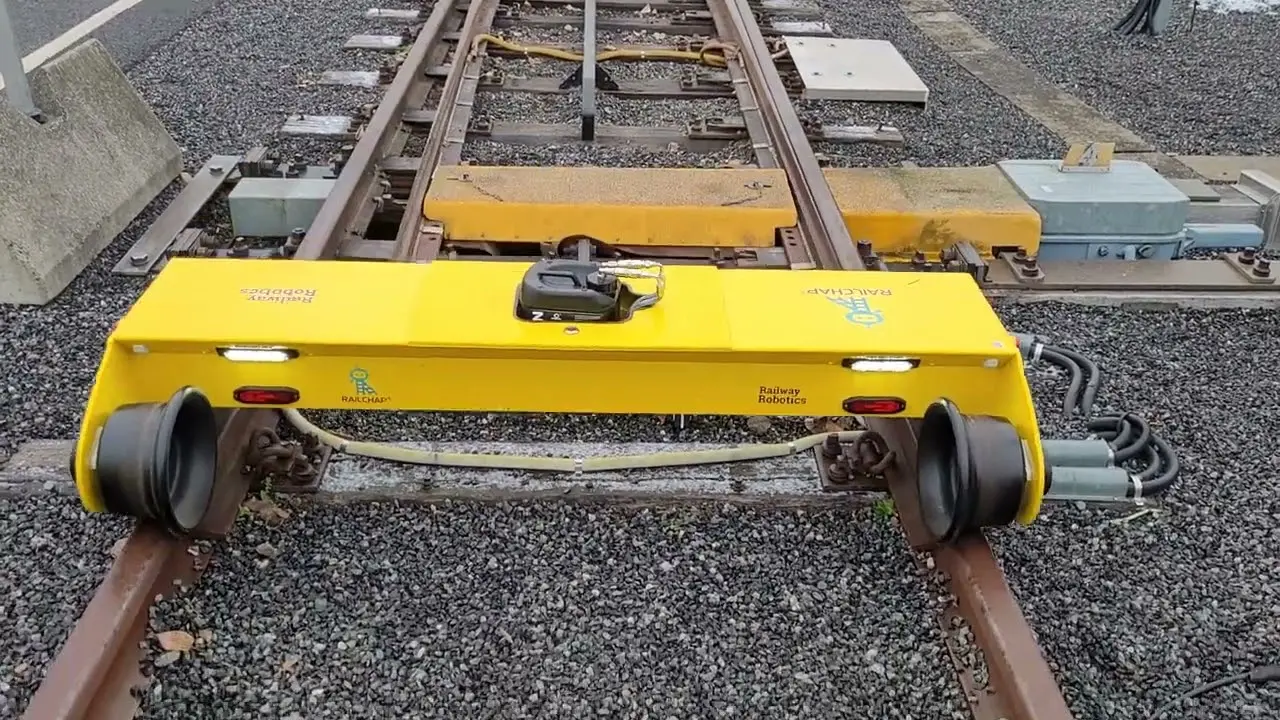 How robotics is replacing human train track inspection worldwide