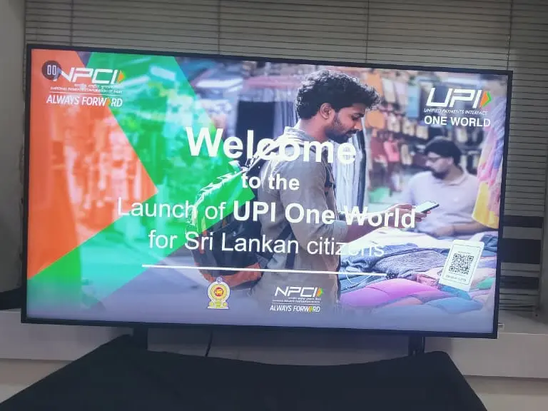 Sri Lankans can now pay in India with QR scans Sri Lankans can now pay in India with QR scans