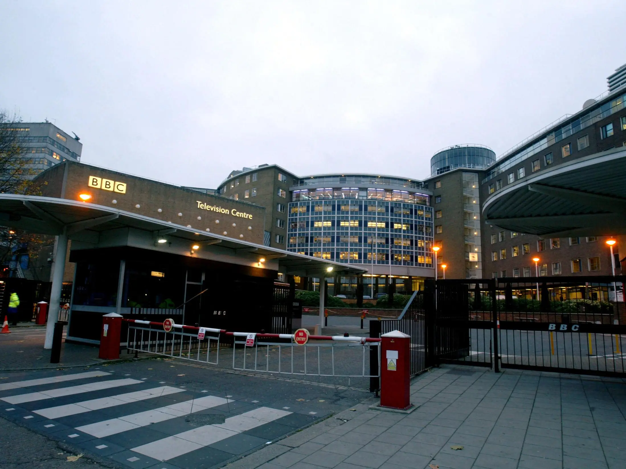 Trump vs BBC: UK broadcaster vows to fight president’s defamation claims Trump vs BBC: UK broadcaster vows to fight president’s defamation claims