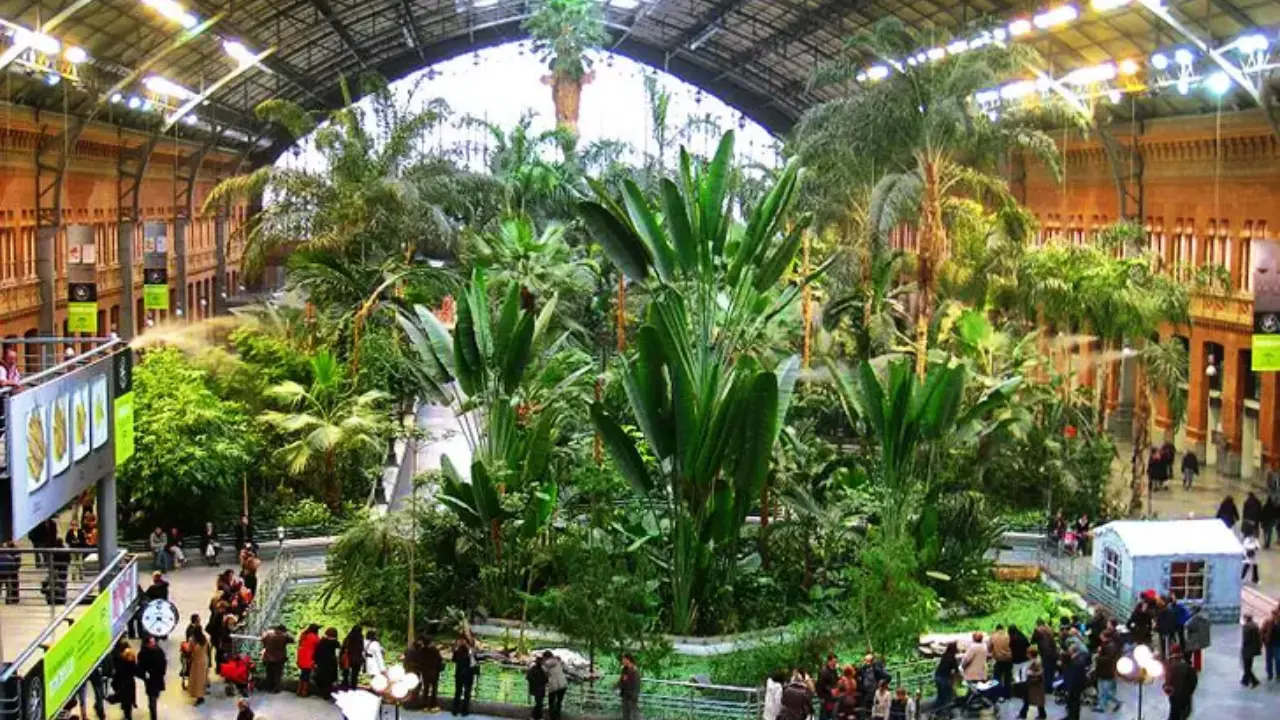 Atocha Tropical Garden Lounge - Madrid