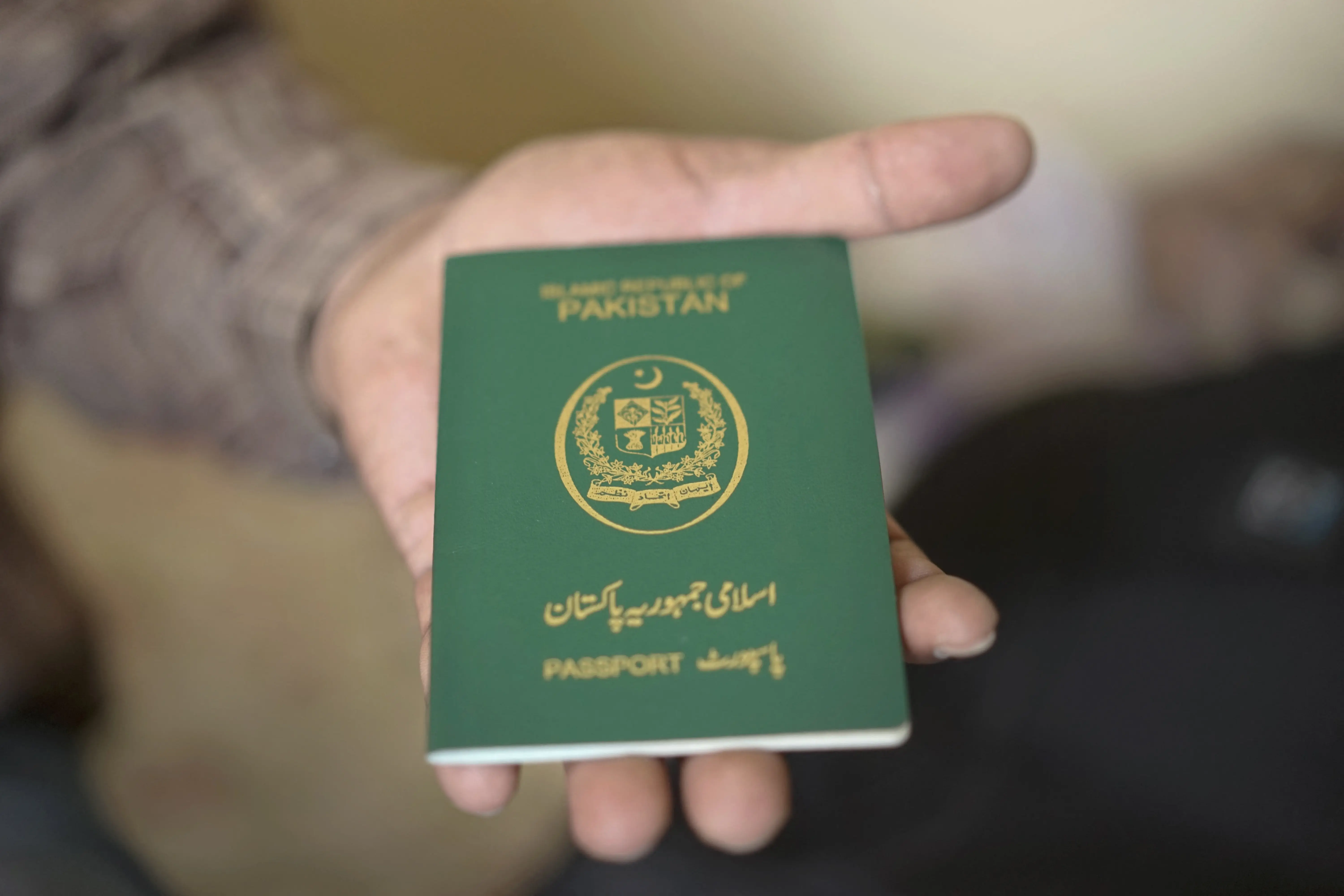 Fraudsters in Pakistan drag Canadian High Commission into fake visa scam