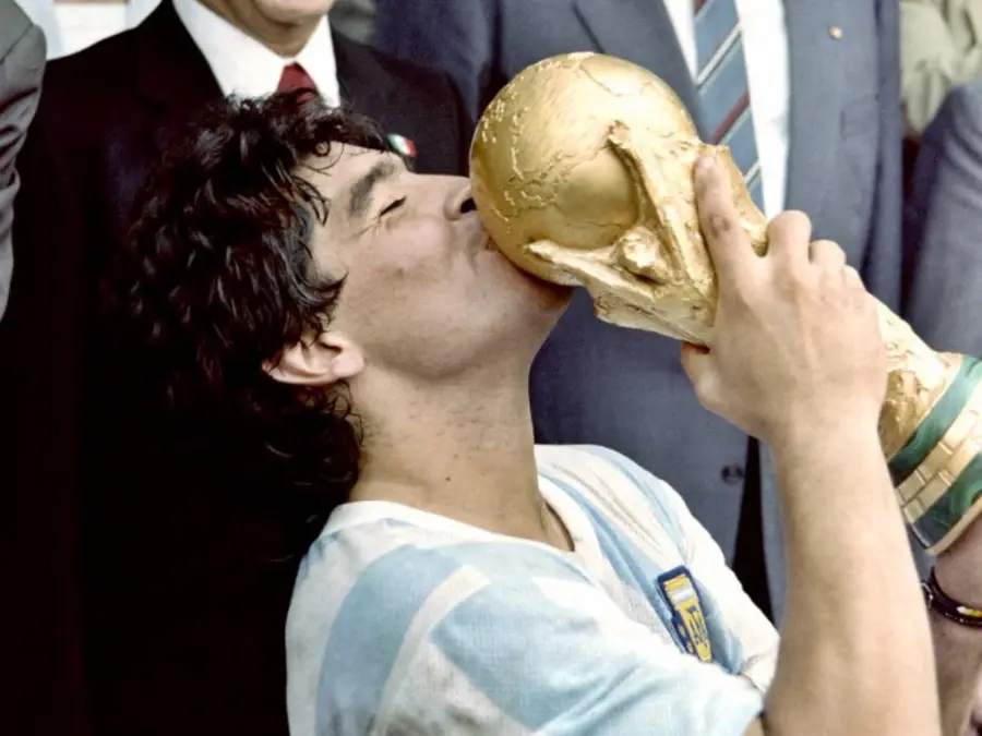 Argentine judge fired after causing mistrial of Diego Maradona&#x27;s medical team