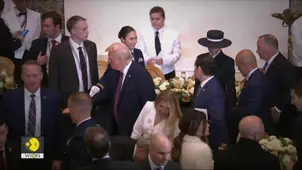 US: The Way to Donald Trump's Heart is Through the Pocket