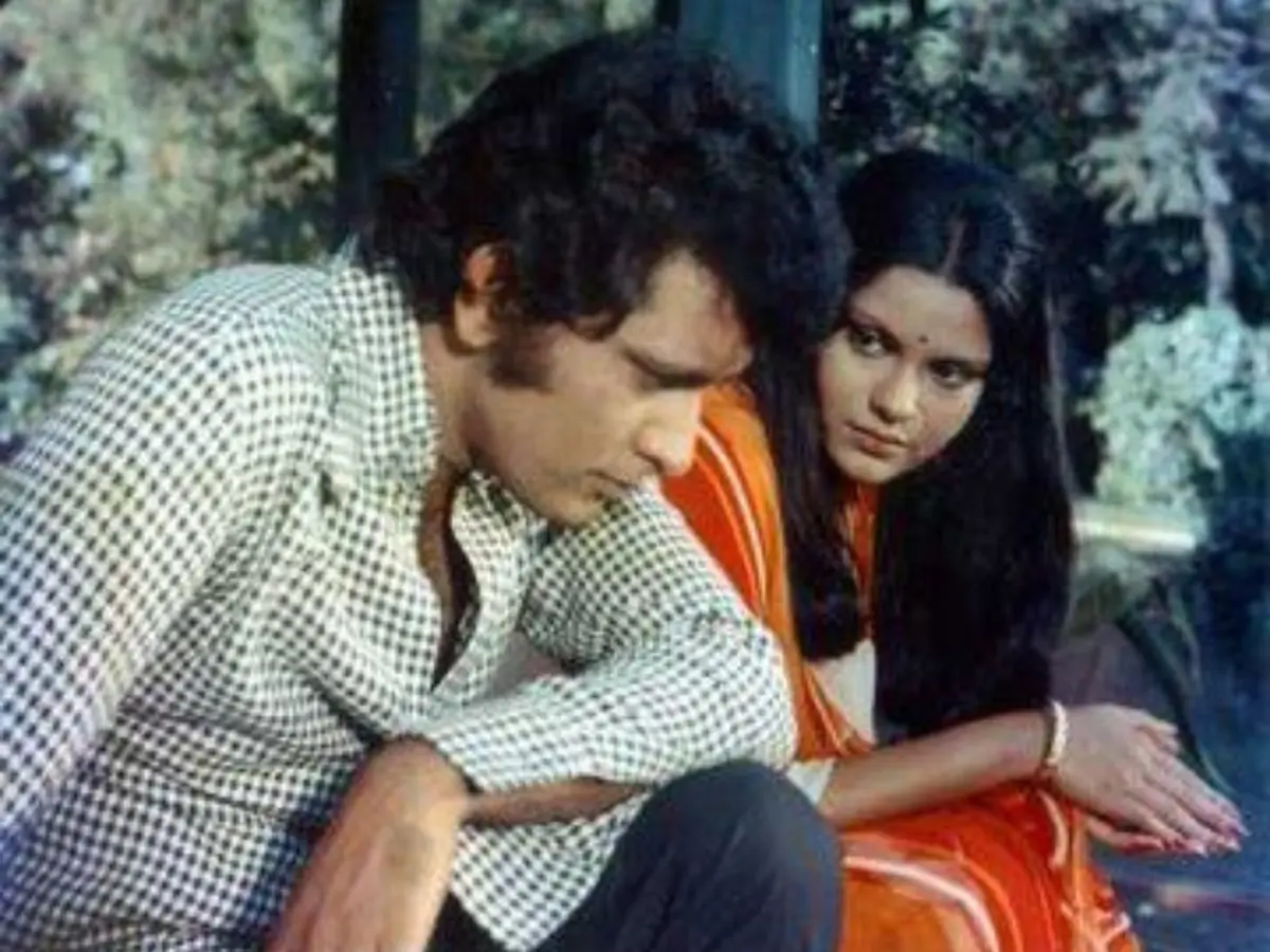 Roti Kapada Aur Makaan