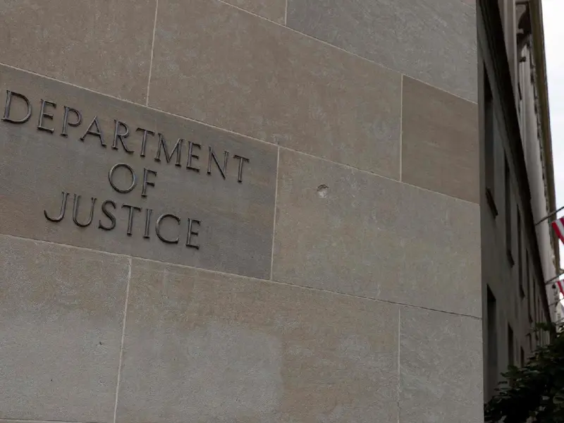 Neo-Nazi cult leader admits to terror plot of giving poisoned candy to Jewish kids Neo-Nazi cult leader admits to terror plot of giving poisoned candy to Jewish kids