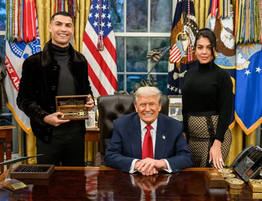 Cristiano Ronaldo gets 'key to White House' from US President Donald Trump