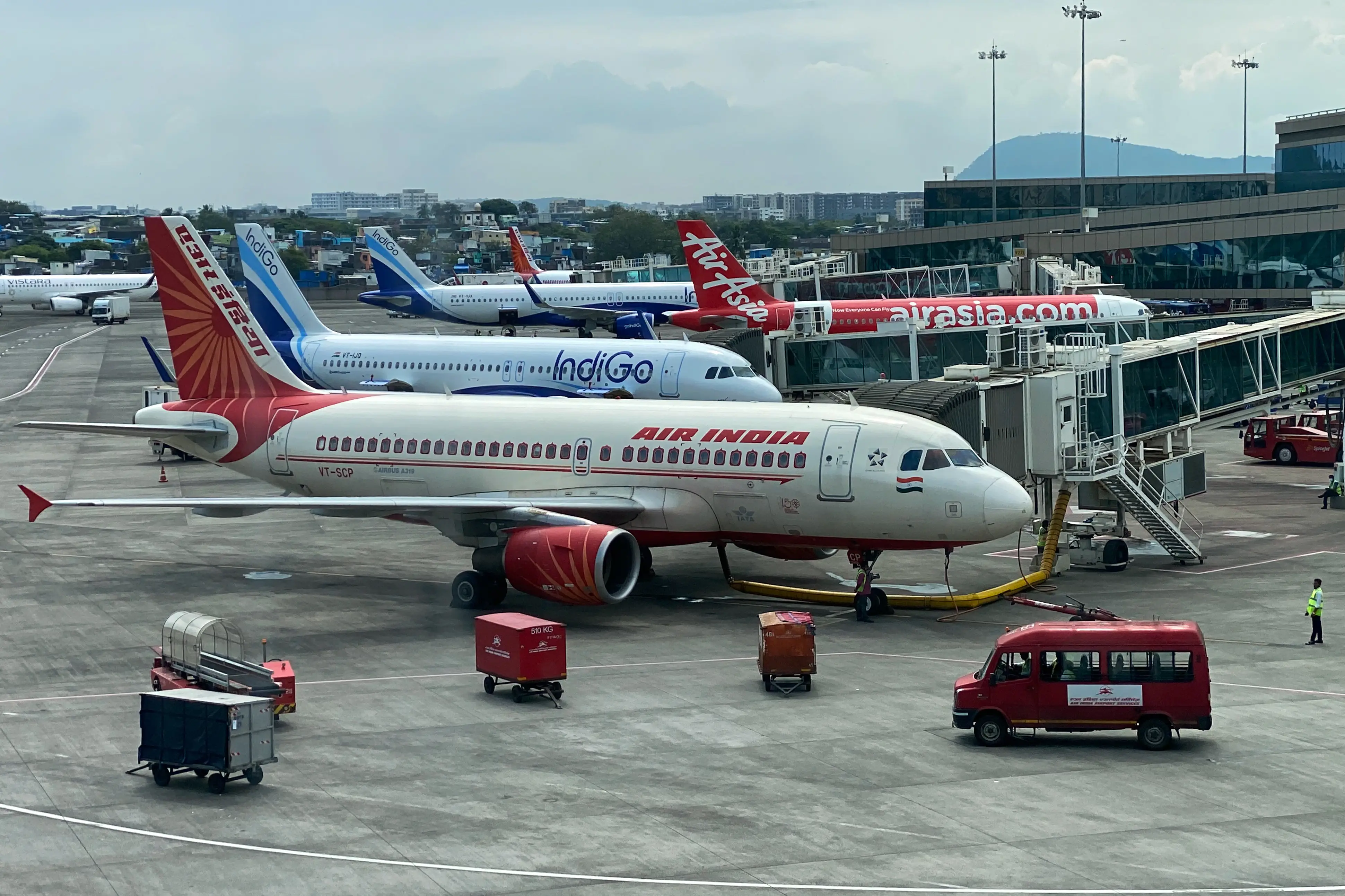 Pakistan extends ban on Indian flights, issues fresh NOTAM till December 24