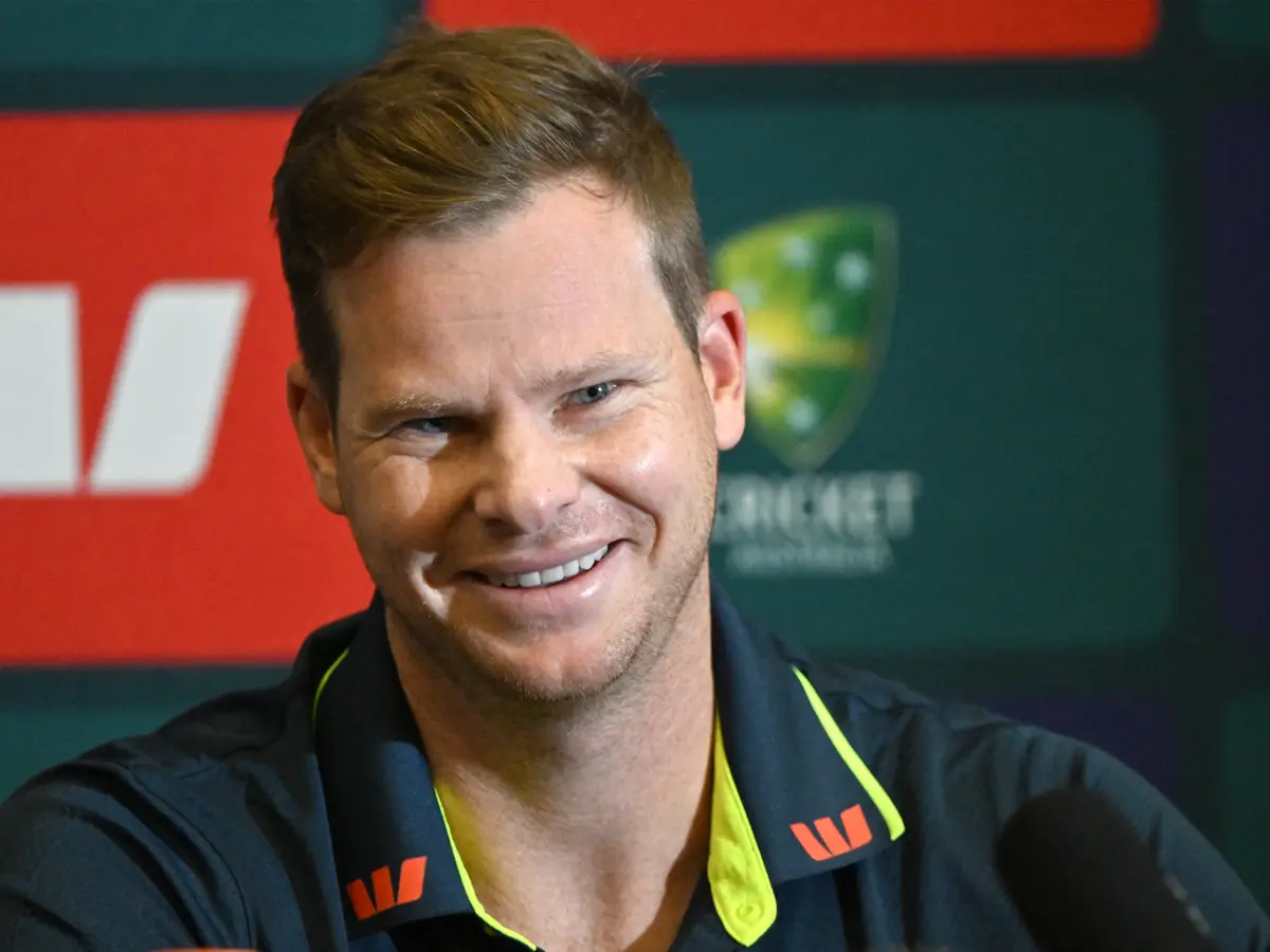 Smith and Panesar Trade Barbs Ahead of Ashes