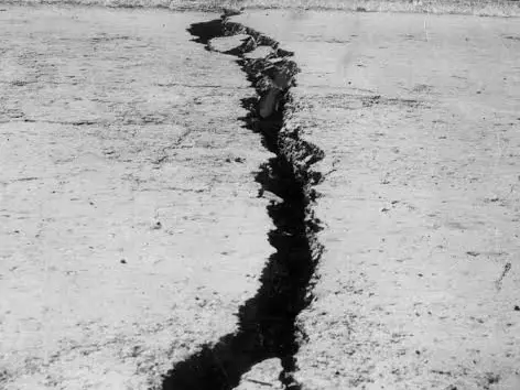 5.5-magnitude earthquake strikes Chile after deadly twin quakes in Venezuela