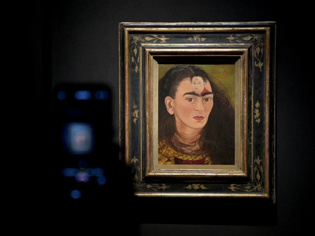 Frida Kahlo painting El sueño sets auction record