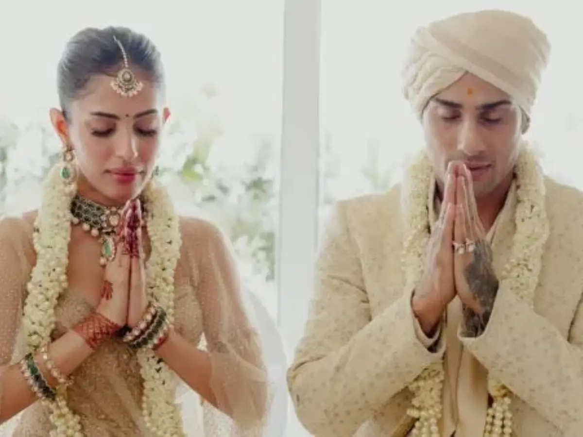 Prateik Babbar-Priya Roy