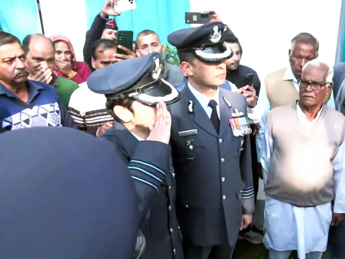 Wing Commander Namansh Syal's last rites