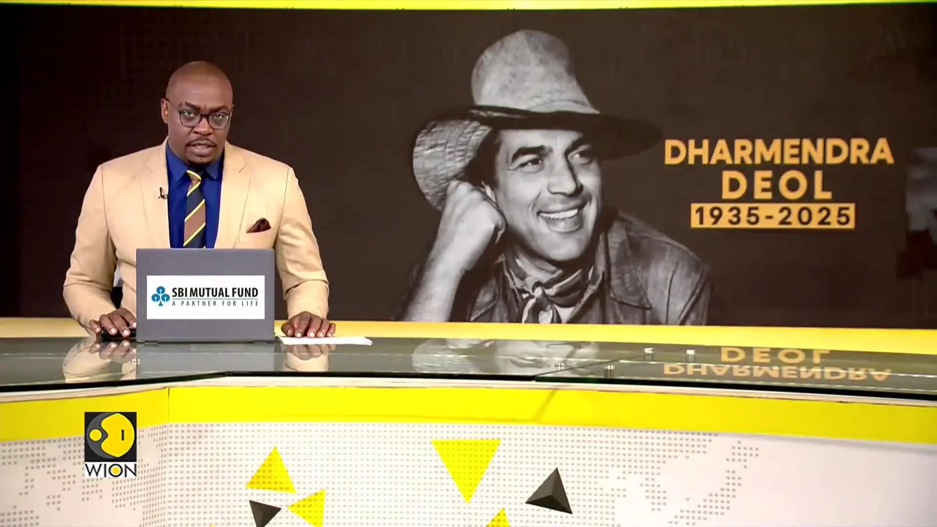 Veteran Bollywood Legend Dharmendra Dies at 89 in Mumbai