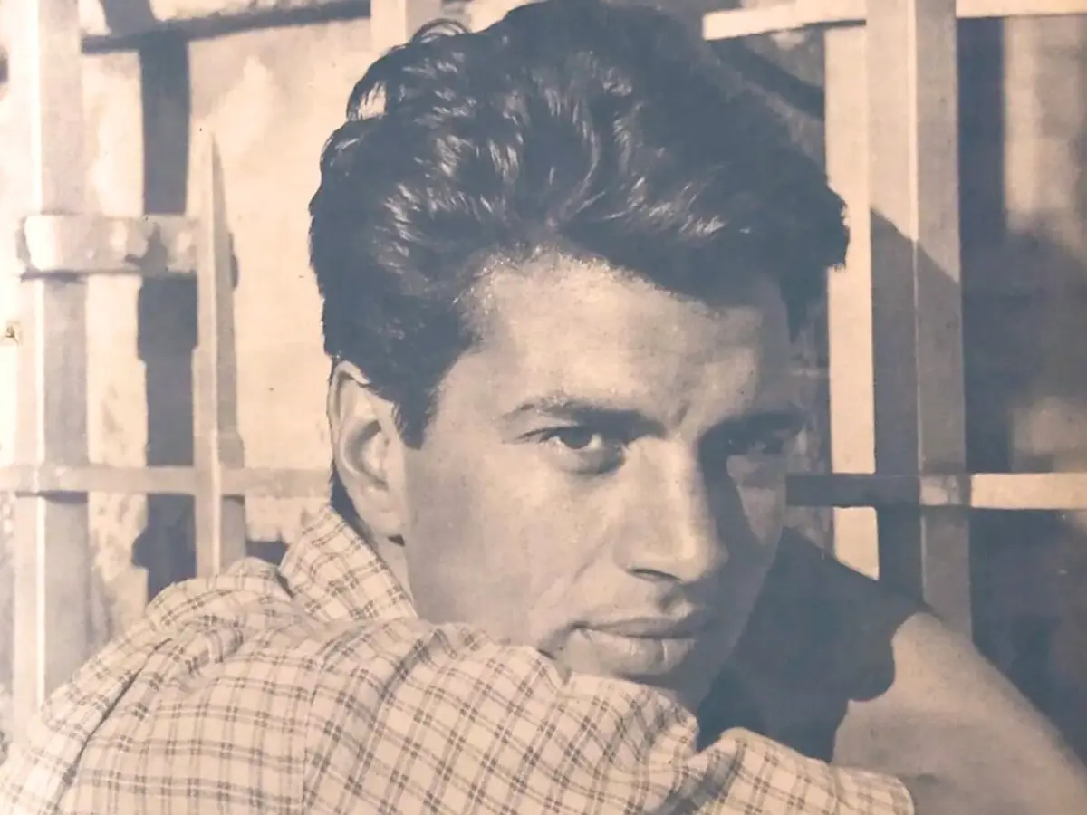 37 years of hard work and no big award, Dharmendra's honest confession, video goes viral 37 years of hard work and no big award, Dharmendra's honest confession, video goes viral