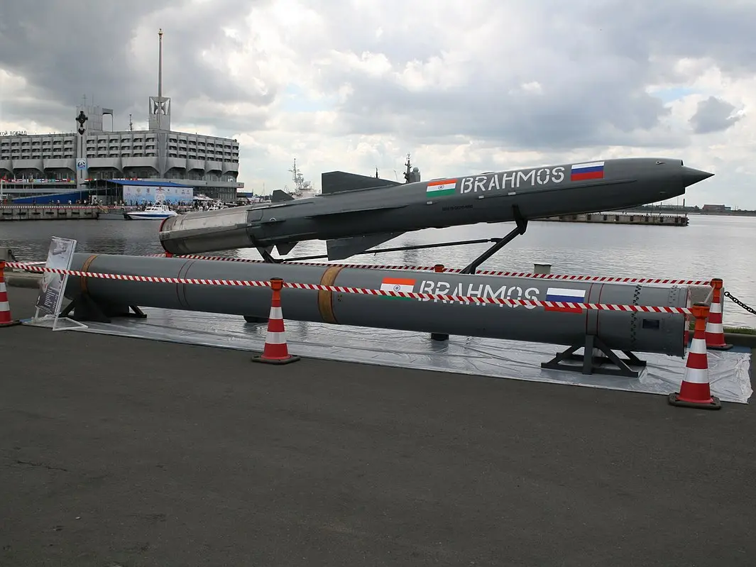How BrahMos cruise missile's Block I, II, and III variants are different from each other?