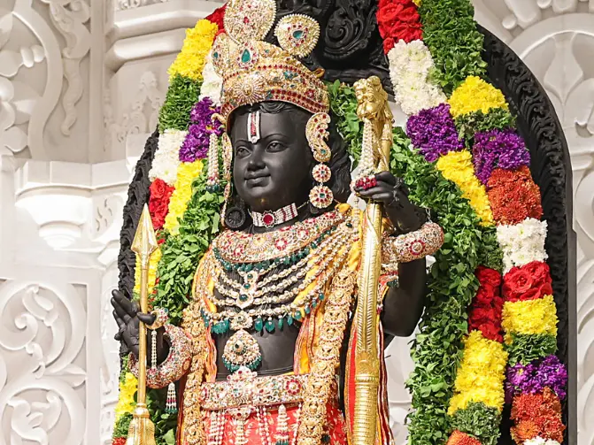 ₹5 lakh penalty for violators: Ayodhya Bar resolves not to defend accused in Ram Temple donation theft case ₹5 lakh penalty for violators: Ayodhya Bar resolves not to defend accused in Ram Temple donation theft case