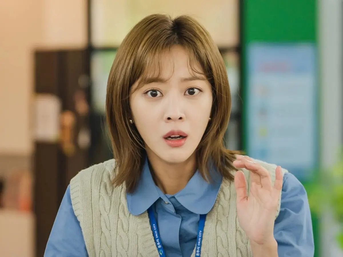 Jo Bo Ah Announces Pregnancy After Marriage