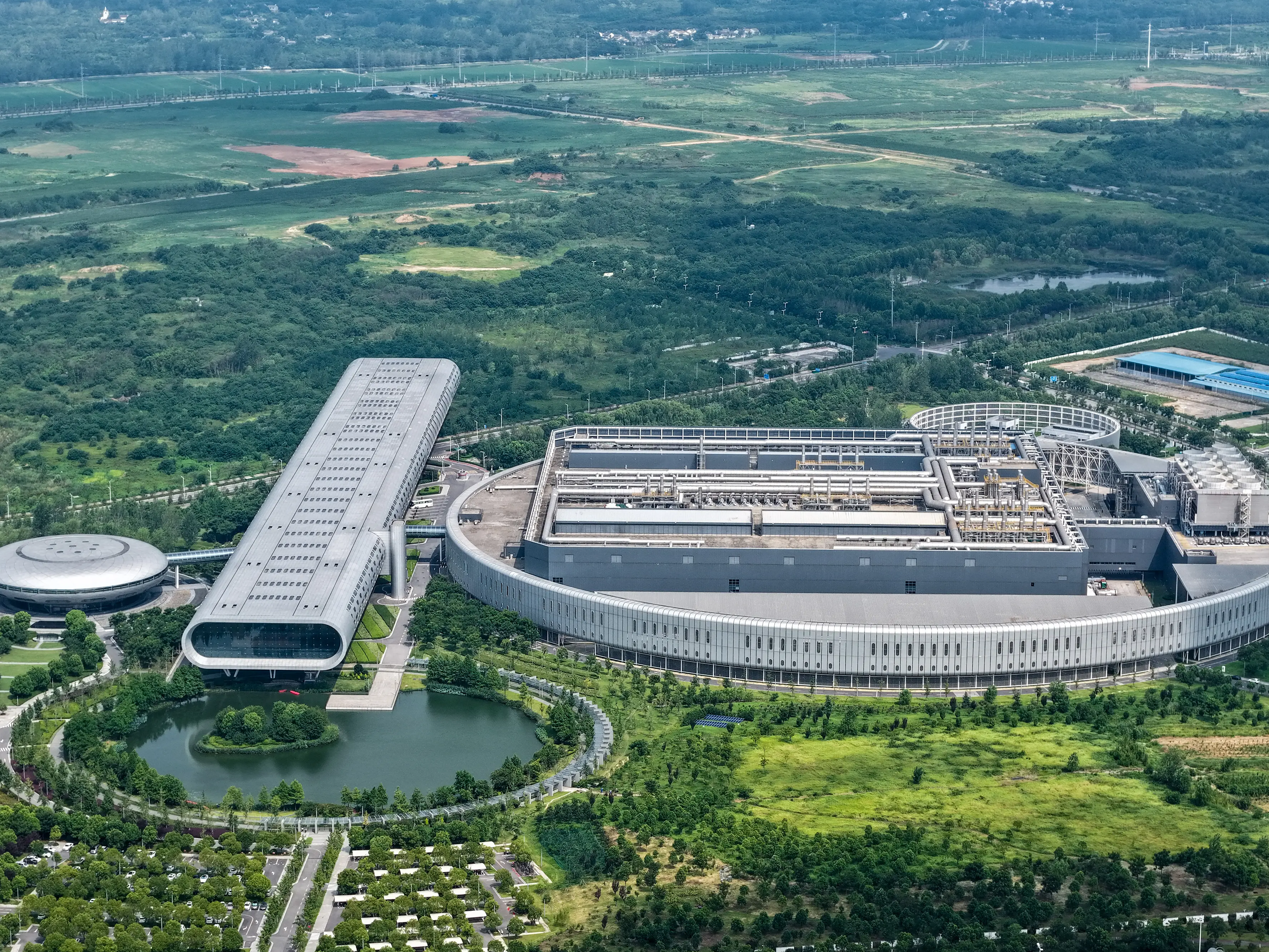 Taiwan's TSMC to sue former executive, Lo Wei-jen, over trade secrets. Details here Taiwan's TSMC to sue former executive, Lo Wei-jen, over trade secrets. Details here