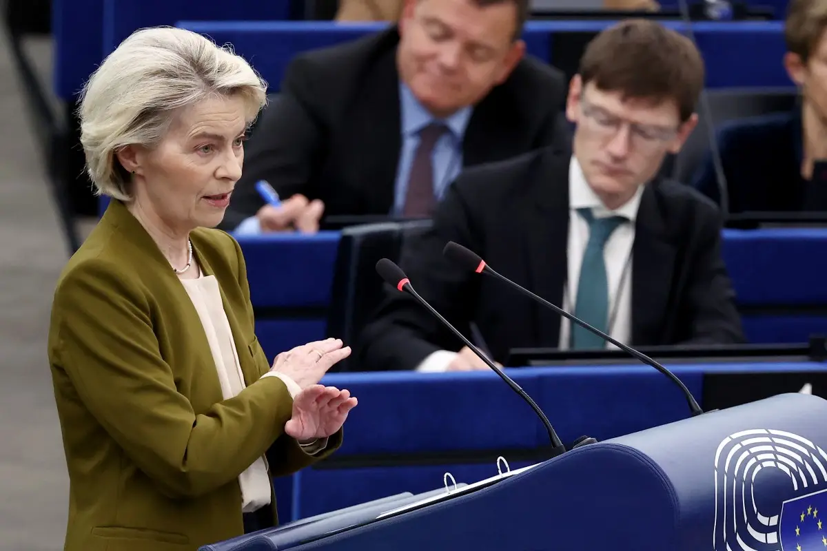 EU chief vows to back Ukraine 'every step' until peace