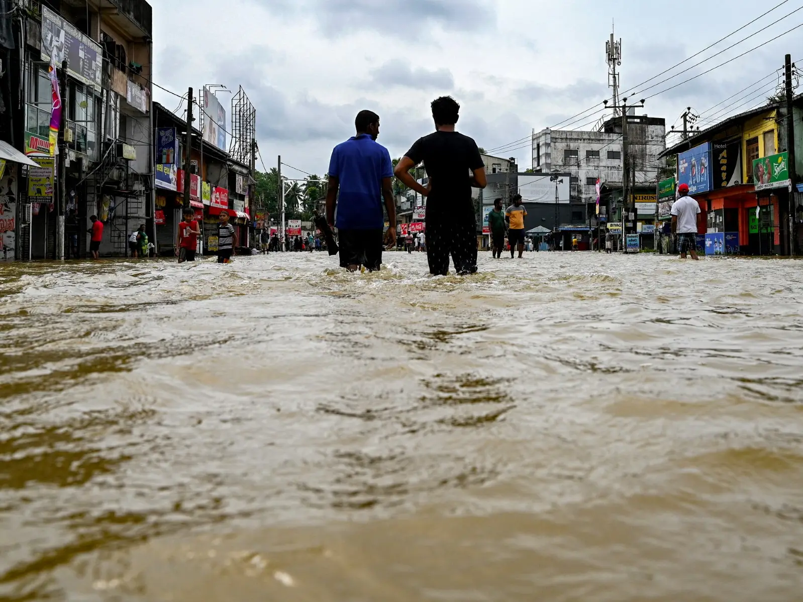 Sri Lanka floods, landslides kill at least 33; over dozens missing as heavy rains pound island — What next? Sri Lanka floods, landslides kill at least 33; over dozens missing as heavy rains pound island — What next?