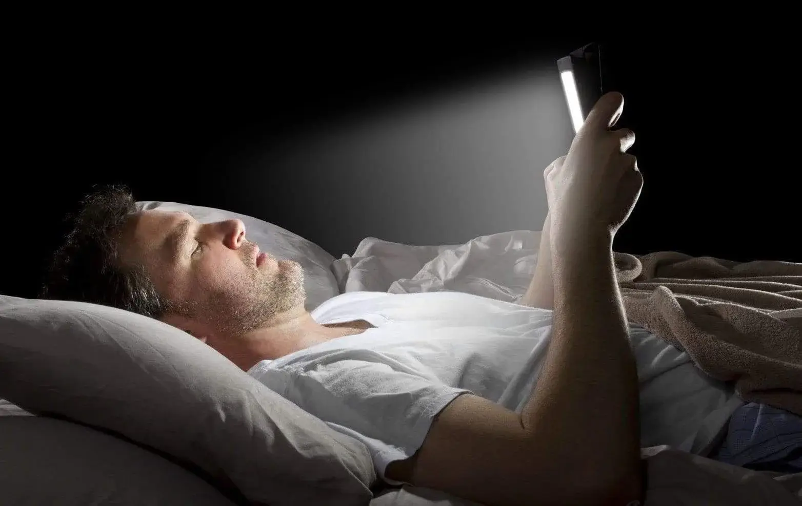 Blue Light Destroys Sleep Depth