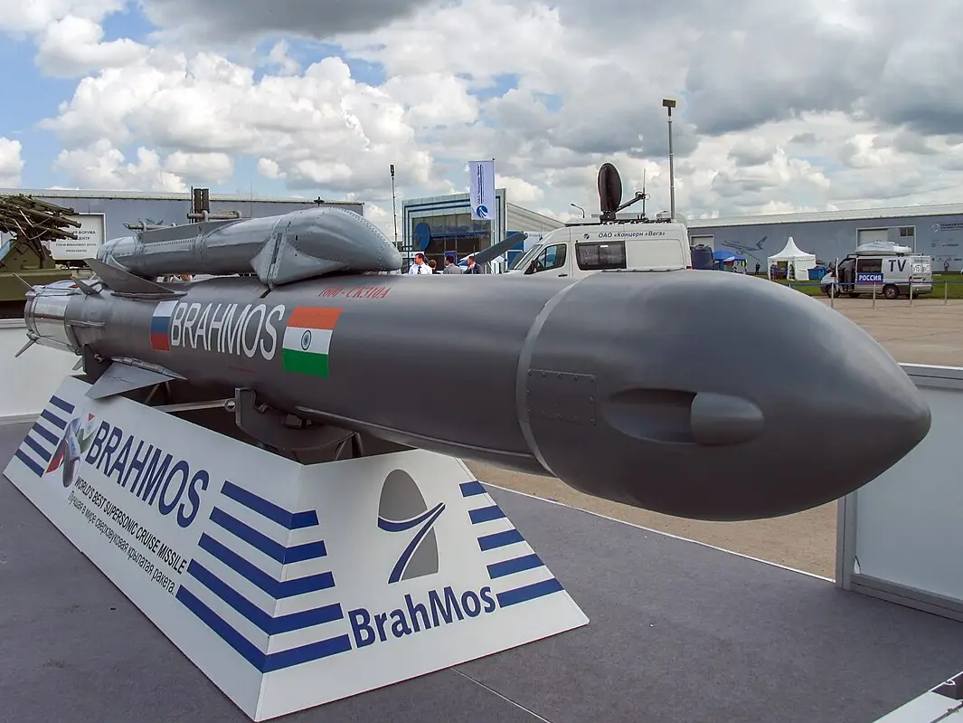 India’s BrahMos cruise missile reaches full speed within minutes of launch! Understanding the science behind it