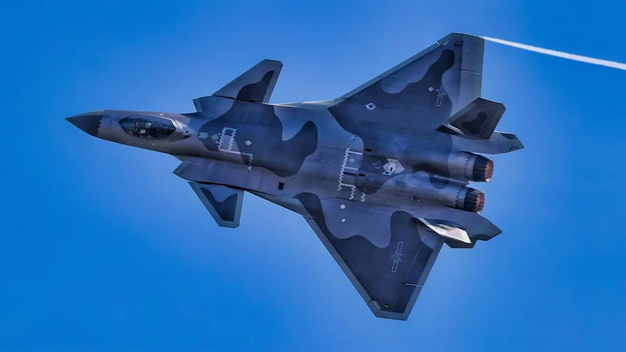 Size Disadvantage - J-20 is 4.8 Metres Longer