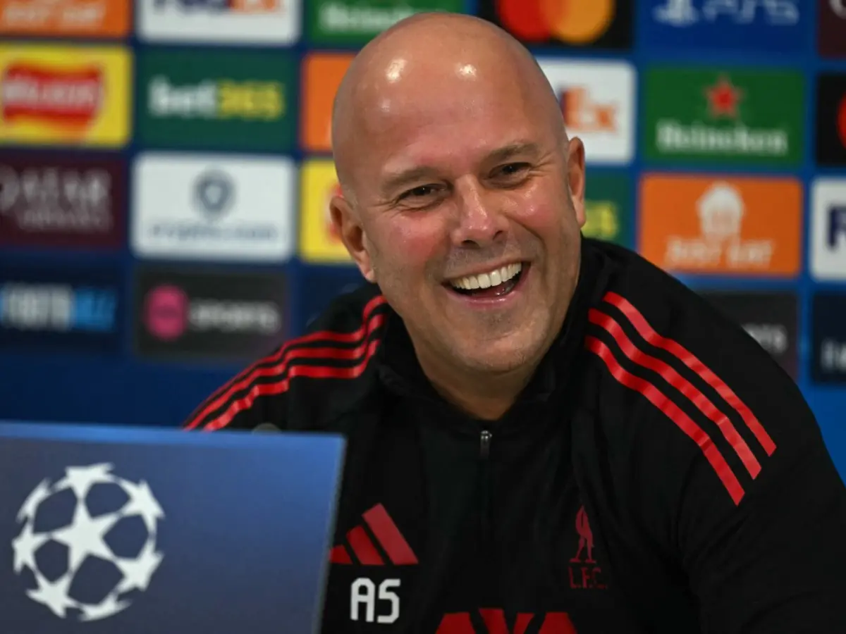 'Arne Slot has a week to save his job': Jamie Carragher warns Liverpool manager ahead of decisive week 'Arne Slot has a week to save his job': Jamie Carragher warns Liverpool manager ahead of decisive week