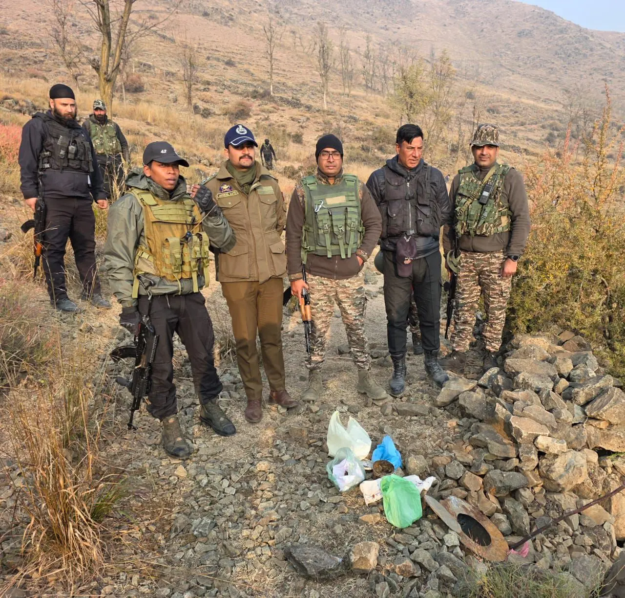 Hideout of JeM busted in Awantipora; terrorist associate arrested, explosive substance recovered