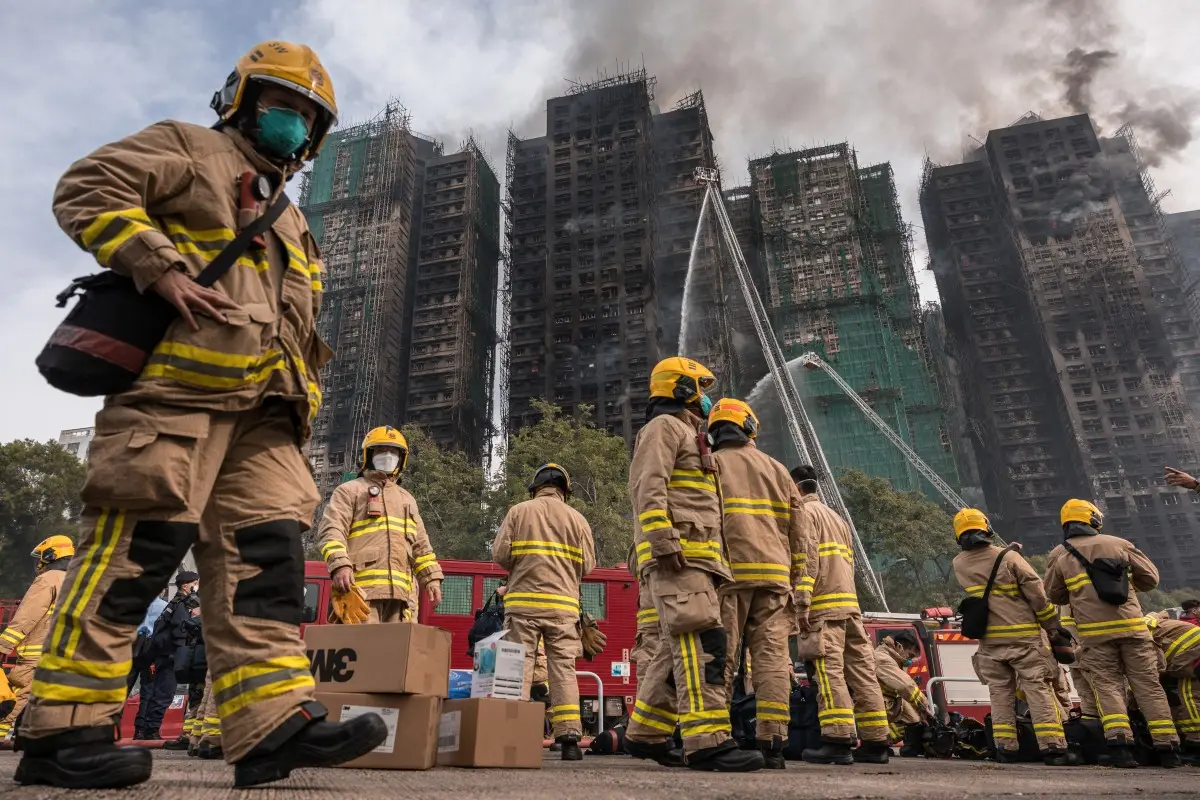 Hong Kong fire: Anti-corruption watchdog arrests 8 people as death toll jumps to 128