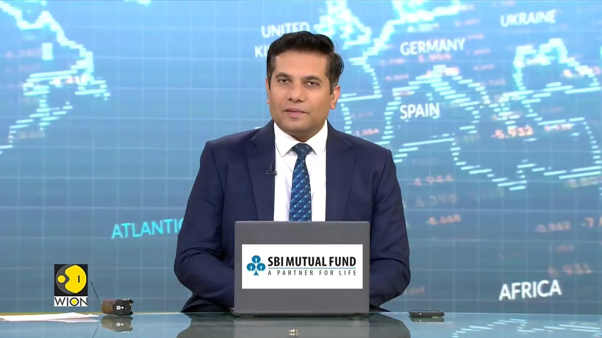 Young Americans Shift Social Media Use