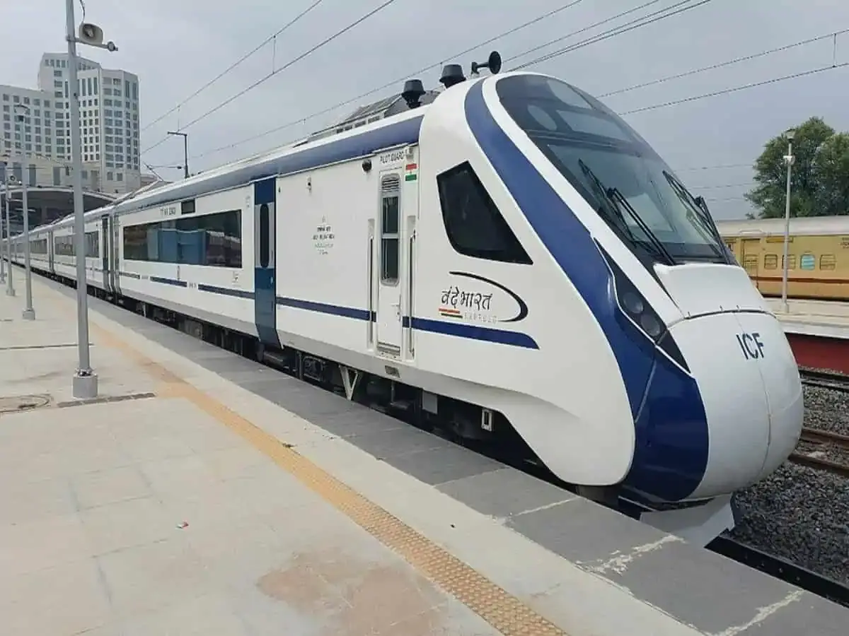 Journey Time Advantage - Vande Bharat Faster by 40 to 50%