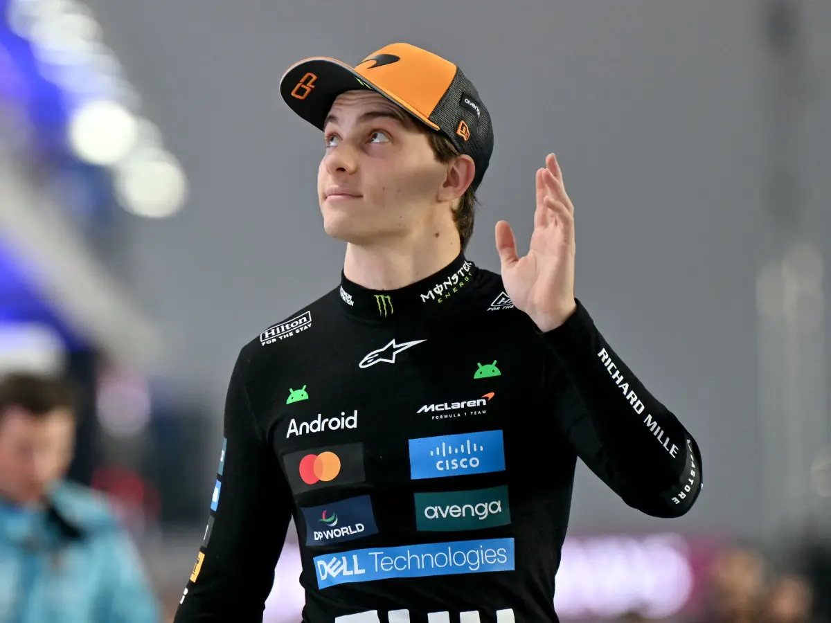 Formula One: Oscar Piastri keeps title hopes alive with cool victory in ...