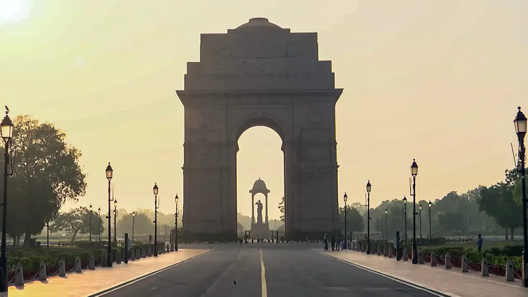 Delhi records coldest November in 5 years; city breathes better air after days – Check AQI today