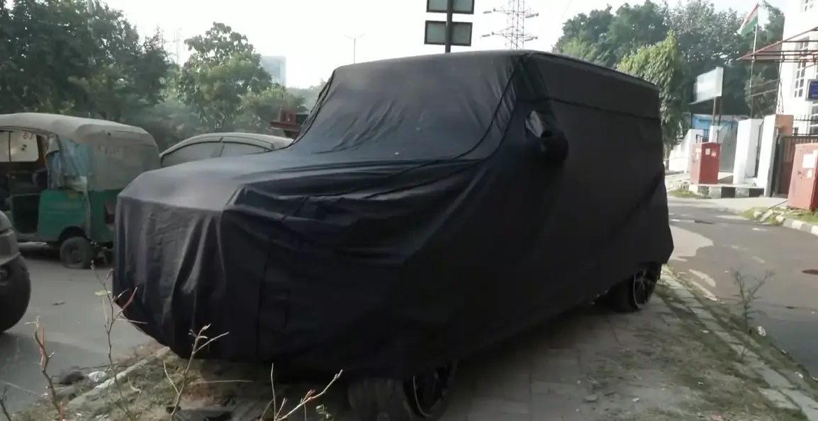 Mercedes driver detained after speeding SUV kills one, injures two in South Delhi