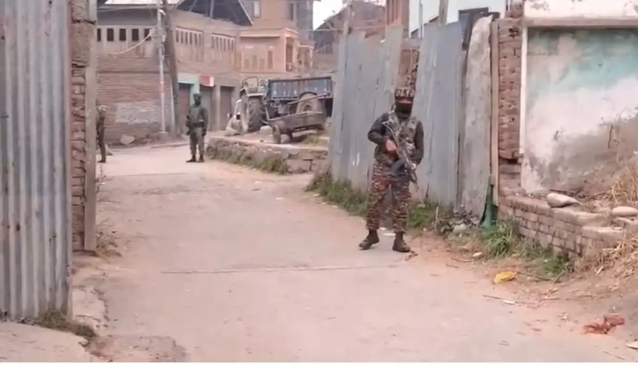 Red Fort blast case: NIA raids 8 locations in Kashmir valley