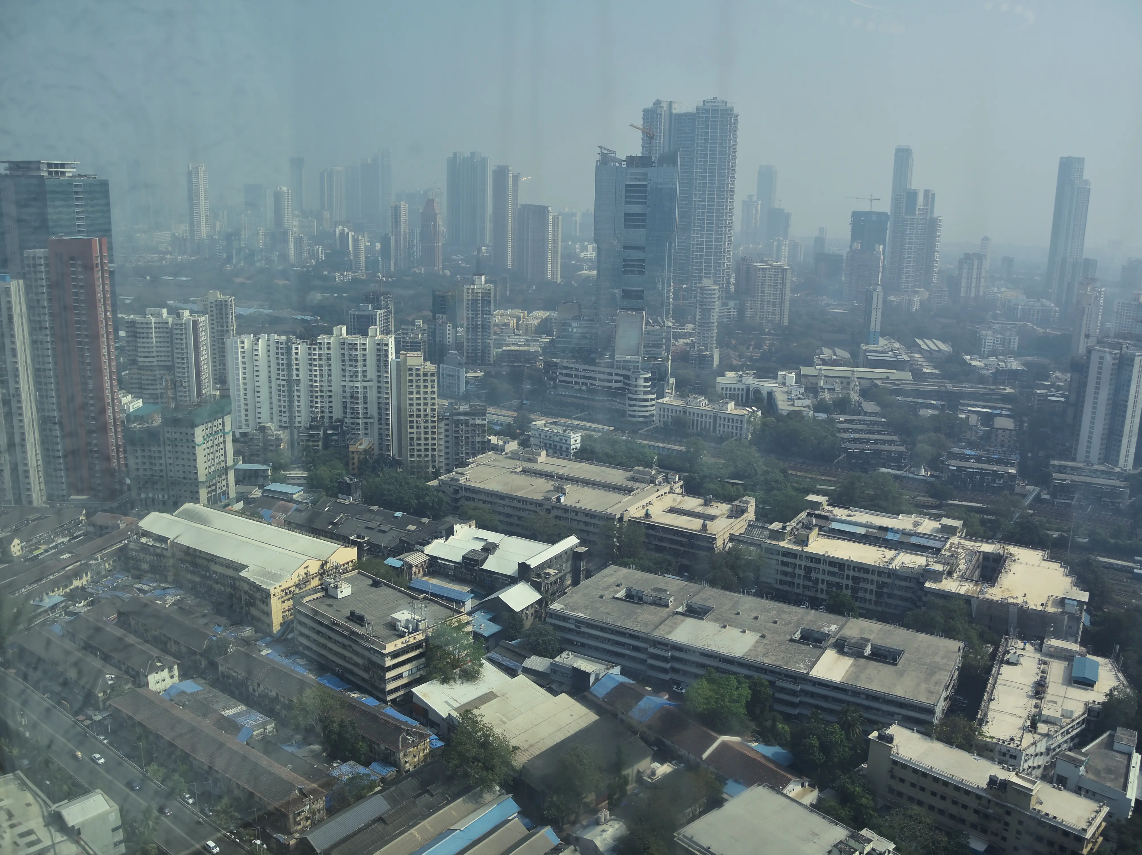 GRAP 4 activated in Mumbai as air quality dips; BMC halts construction projects GRAP 4 activated in Mumbai as air quality dips; BMC halts construction projects