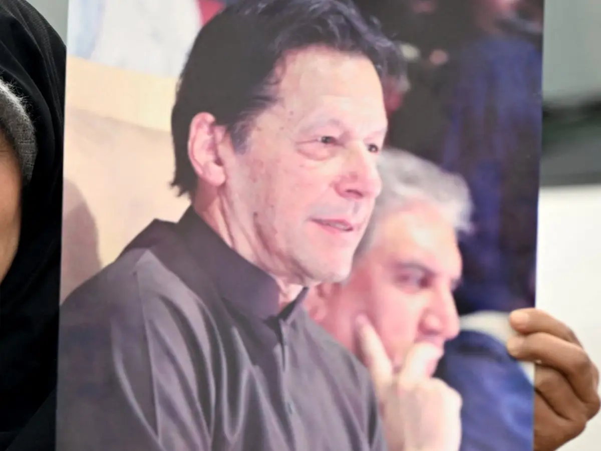 Pakistan may impose Governor’s rule in Khyber Pakhtunkhwa after CM protested for Imran Khan - What's happening Pakistan may impose Governor’s rule in Khyber Pakhtunkhwa after CM protested for Imran Khan - What's happening